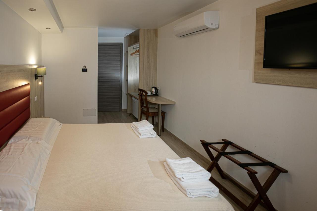 Villa Cuore Tavernerio ภายนอก รูปภาพ